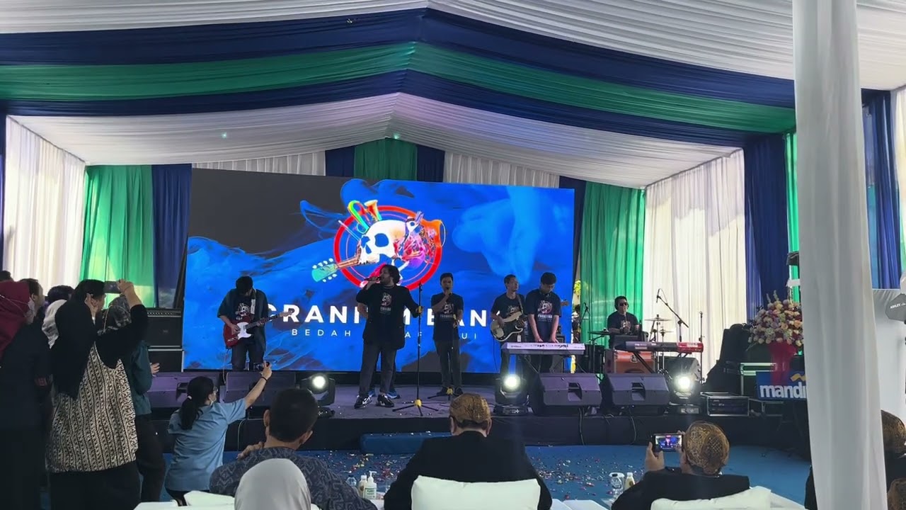 HUT 104 RSCM Live-Kangen Monday Tuesday