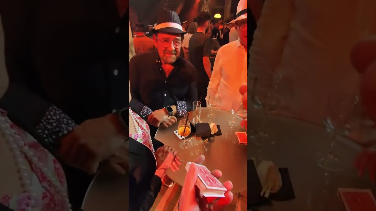 Magicien Lille 🎩 Une animation magique qui bluffe vos invités !