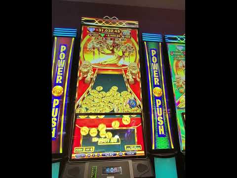 Luxor Resort and Casino Las Vegas! Affordable? #lasvegas #LUXOR #casino #gaming