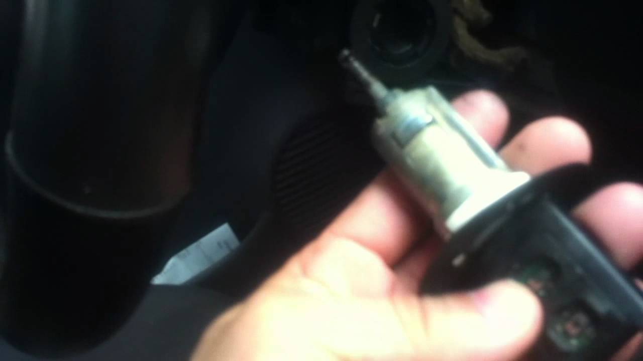 DESMONTAJE DE SWITCH DE IGNICION CORSA - YouTube chevy aveo interior fuse box 