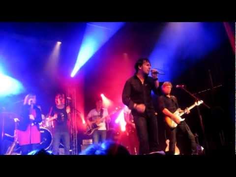 Blue Velvet, Martine Bond & 3JS - Young Americans