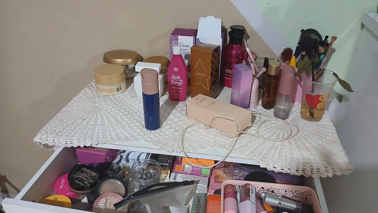 Organizando meus produtos de beleza | Cantinho Simples & Fofo