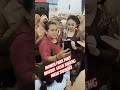 momen para fans berebut selfie bareng Niken salindry #nikensalindry #campursari #sinden #selfie