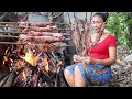 Yummy Squid Food: Cooking Squid With Hot Chili is Food I Like to Eat - Food my village Ep 36