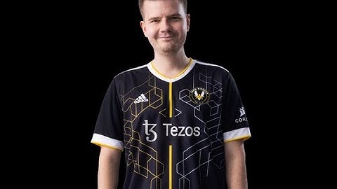 dupreeh (Vitality) plays FACEIT (34/17). Map - Nuke