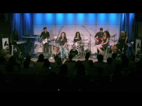 Di Na Natuto - Josephine 'Banig' Roberto Unplugged Live at The Grammy Museum