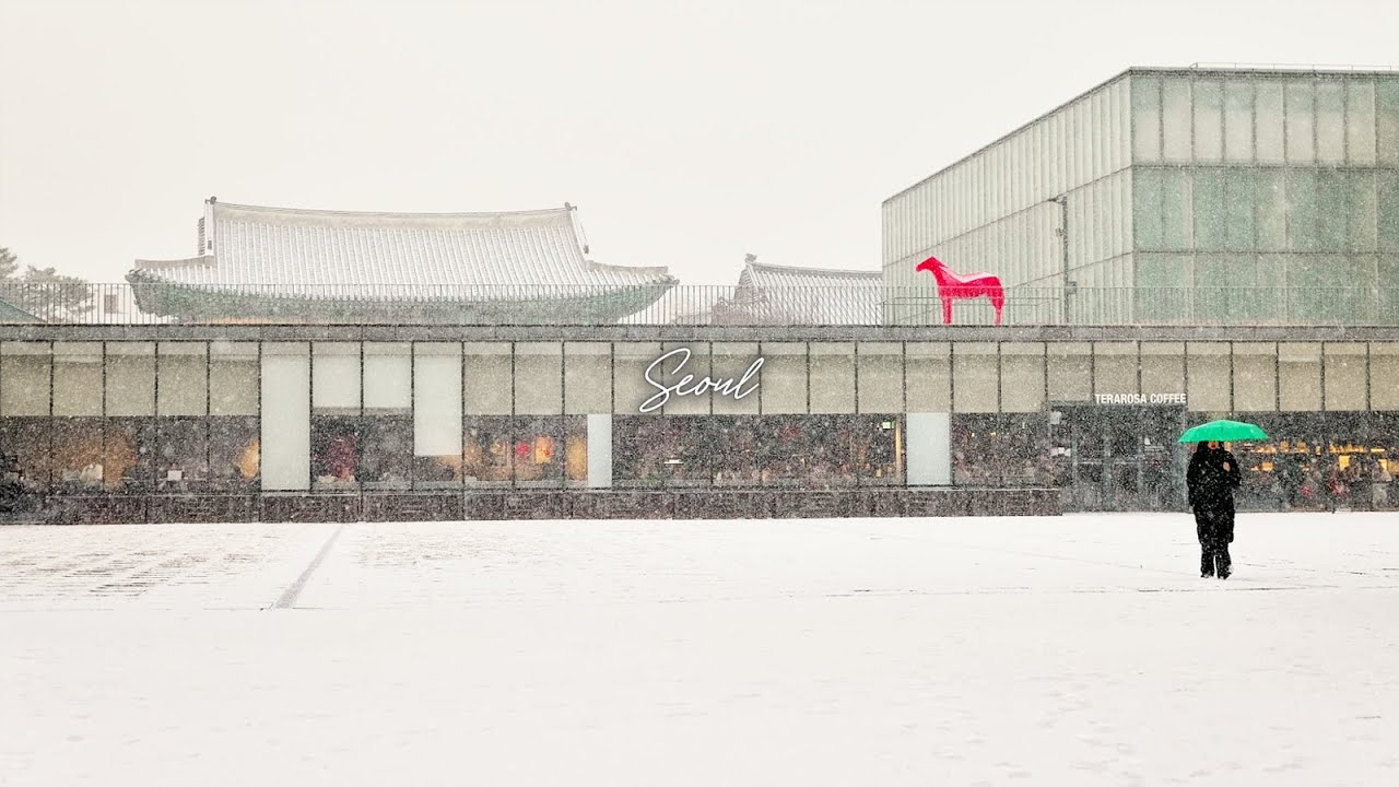 눈내리는 삼청로와 북촌로 풍경 I Samcheong-ro and Bukchon-ro in a snowy day