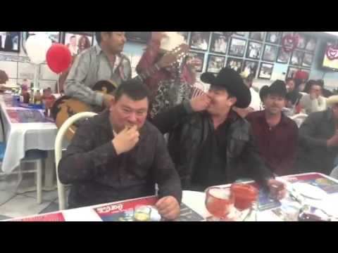 Sergio vega jr Mariscos el samys - YouTube