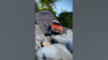 FMS FCX24 K5 „Orange“, first outdoor crawling after modification, better than expected; vid 2 #FCX24