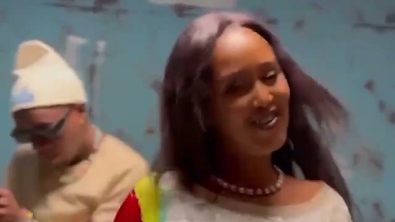 Monia fleur -IVYIJORO Ft Pechie B (official video)