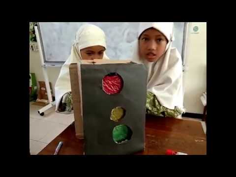 Membuat Lampu Lalu Lintas Dari Barang Bekas Dan Rangkaian Paralel Youtube