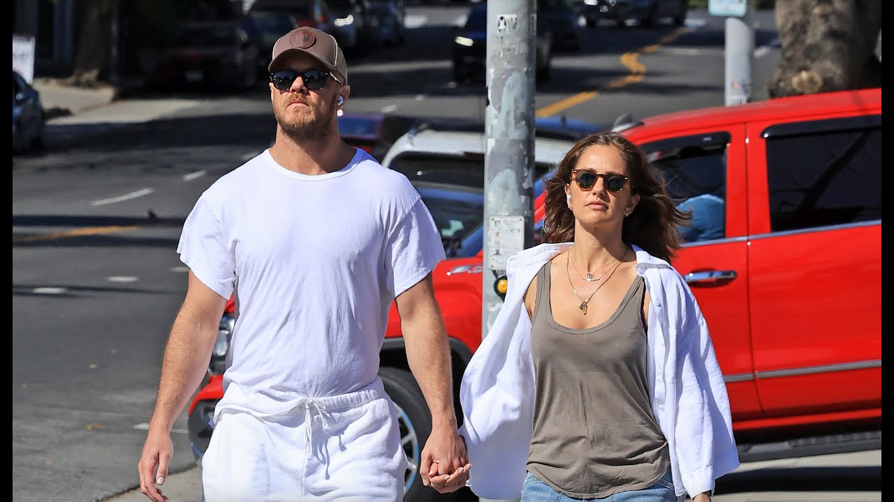 Minka Kelly And Dan Reynolds Go For An Afternoon Walk With Their Dog in Sunny Los Angeles!