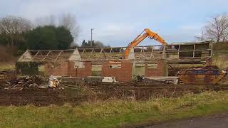 East Keal cow sheds demolition time-lapse