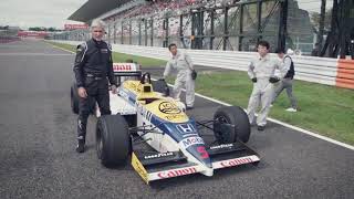 Damon Hill Drives the Williams FW11
