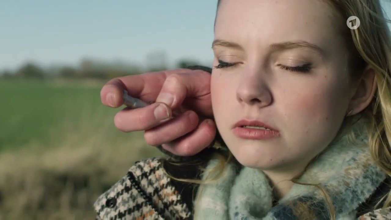 Paula Hartmann Injection KO in Im Netz der Gier (2024)