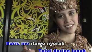 Download lagu Lagu Dayak Ketapang 'TIMANG BUAH' VOC: Maria Meirina Bantang