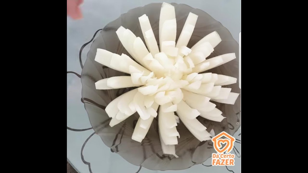 COMO FAZER A CEBOLA DO OUTBACK FÁCIL | Blooming Onion