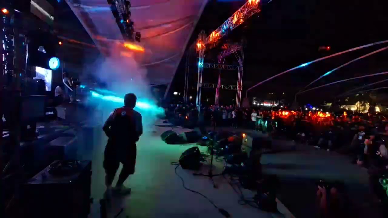 Apoy by Greyhoundz at Rakpublika 2026 Malolos Bulacan