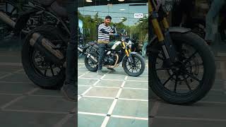 Triumph Scrambler 400 X - Seat Height Test 