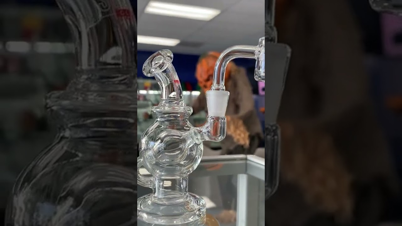 Stokes 4.7” Typhoon Glass Dab Rig