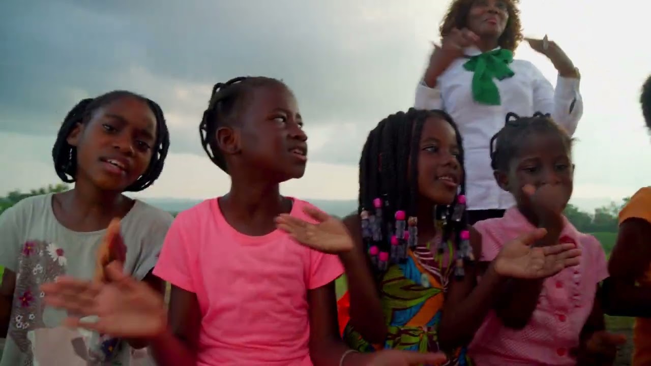 Chorale Saint Joseph/Sainte barbe de mounana (Malumbi Lolo)