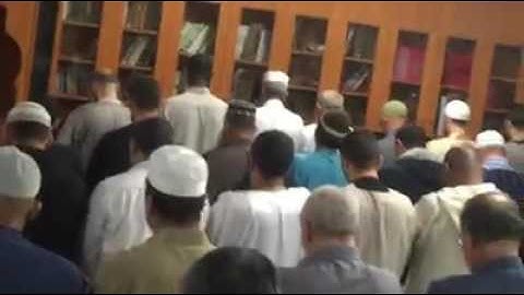 مقطع مؤثر من سورة الأعراف للشيخ/ نبيل المصري بباريس
