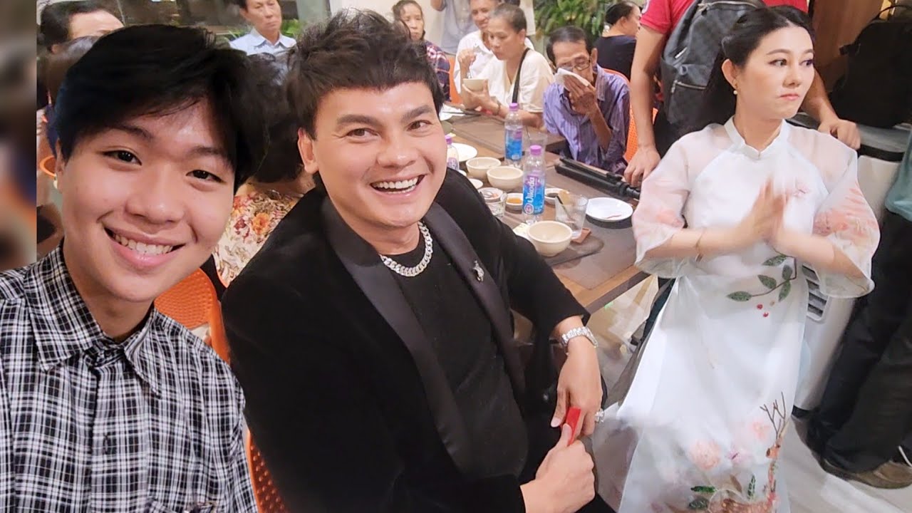 Ns Trọng Nhân hội nghộ NSƯT Kim Tiểu Long tại nhà hàng chay NSND Huế Trân 