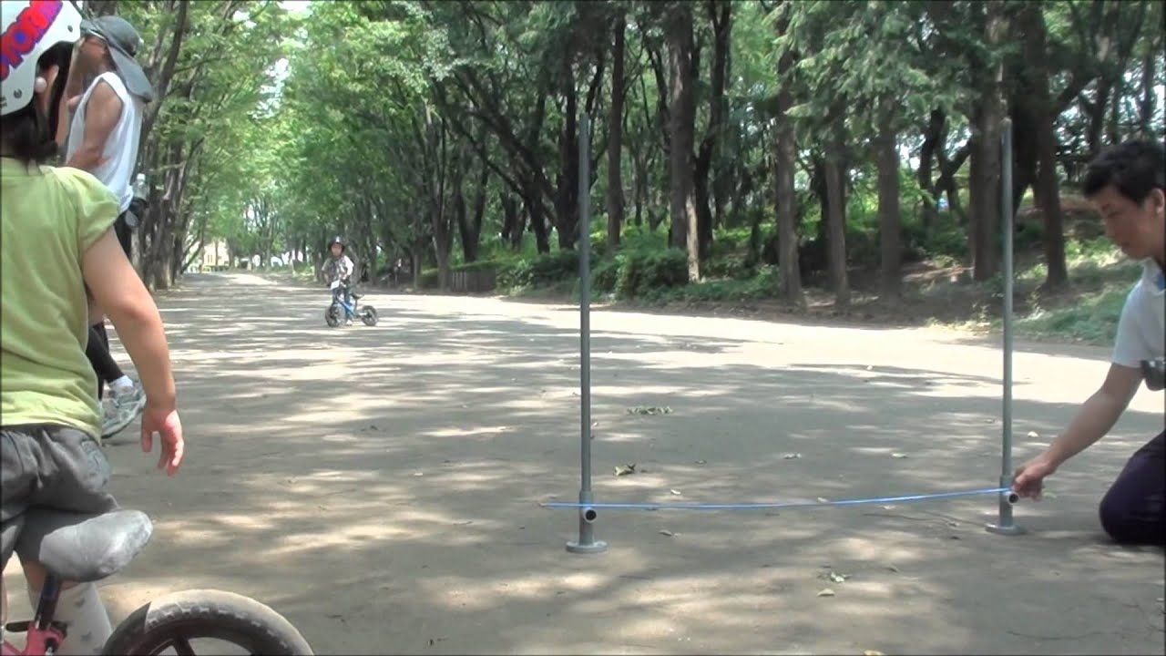 JUMP! JUMP!! JUMP!!! / Balance Bike STRIDER - YouTube