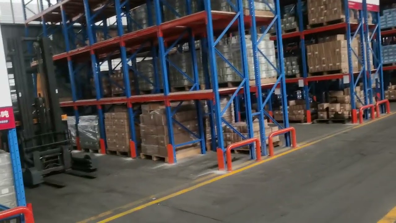 Need 30% More Storage Space? Custom Heavy-Duty Beam Racking Solutions for Your Warehouse Layout