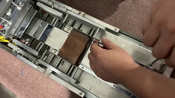 How to replace and install the mold of the cellophane packaging machine CW-88