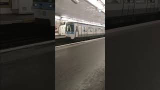 Départ d’un mf77n°176 idfm a Porte d’Italie #mf77