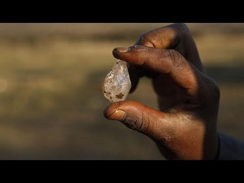 Vidéo: Diamant Géant Trouvé En Afrique Du Sud - Vue Alternative