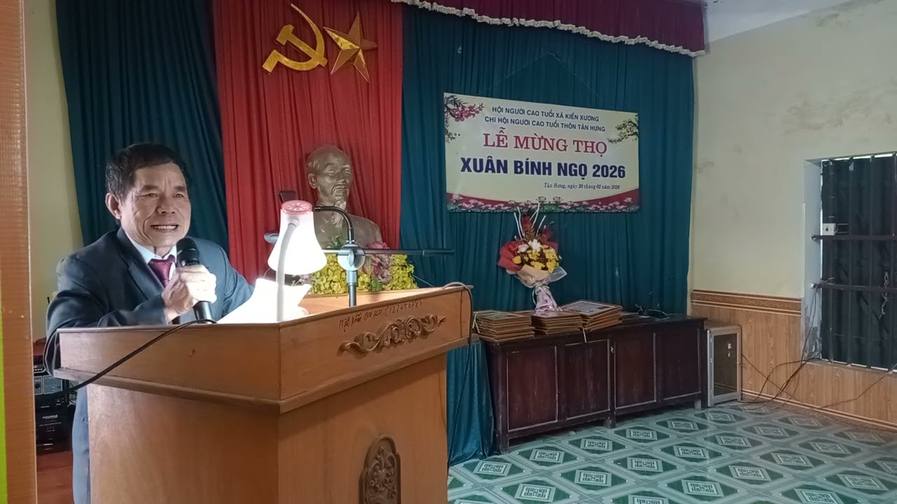 Sáng nay mùng bốn tết Bính Ngọ UBMTTQ thôn Tân Hưng HY tổ chức lễ mừng thọ cho các cụ cao tuổi!