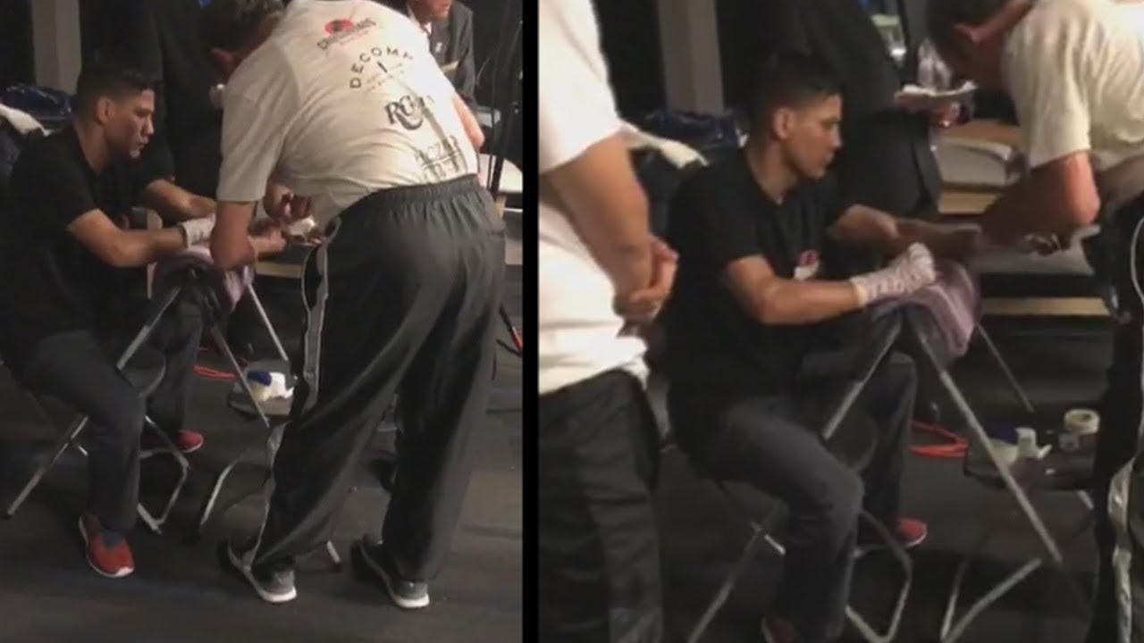 Daniel Roman backstage getting wrapped | Fights Moises Flores in moments | TWT