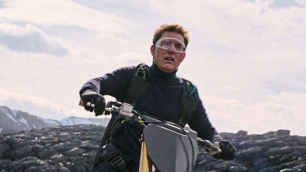 Mission: Impossible – Dead Reckoning Part One - Bike Jump Scene In (Hindi) | 