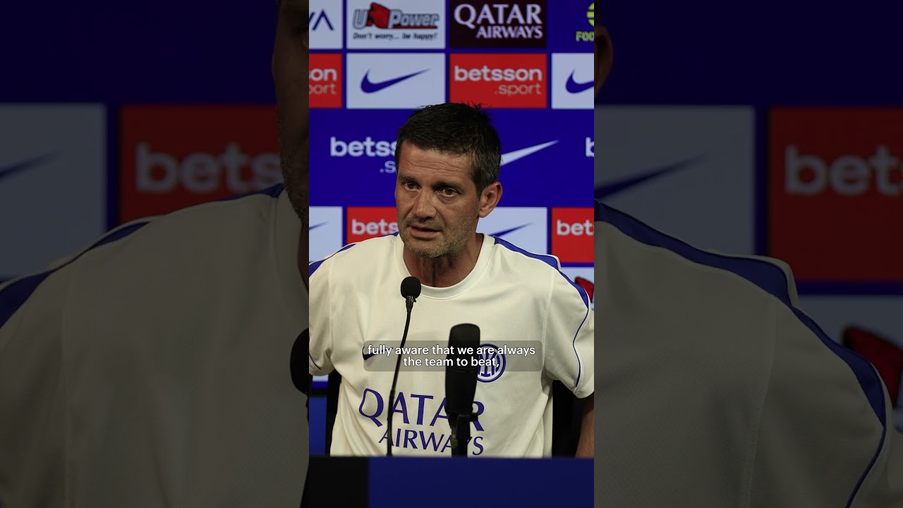 Mister Chivu on track 🎙️