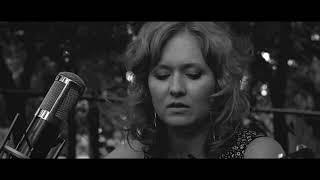 Download Lagu ZeroHourATX Presents - Sara Houser of Lowin Download Lagu ZeroHourATX Presents - Sara Houser of Lowin