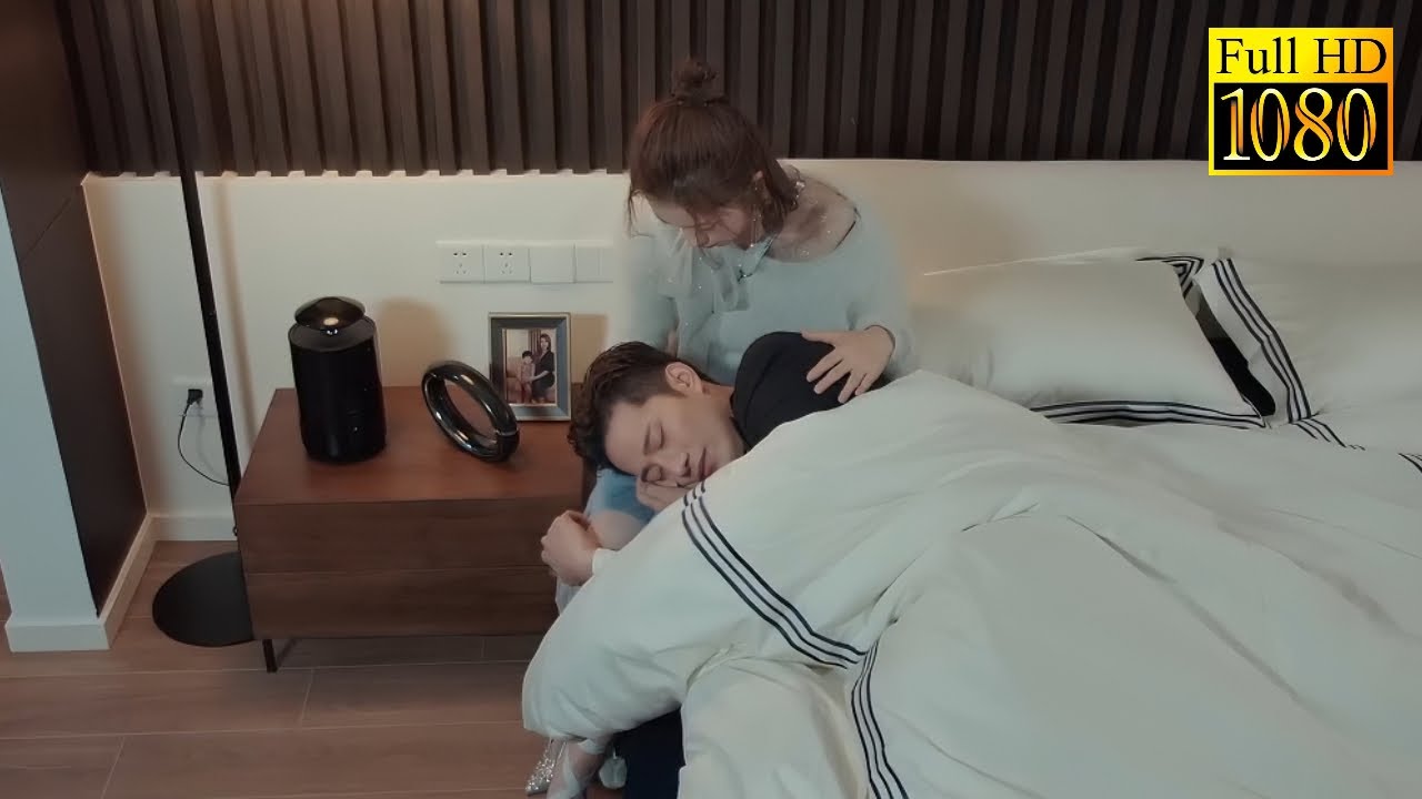 Генеральному директору приснился кошмар: Золушка всю ночь ухаживала за ним в постели.