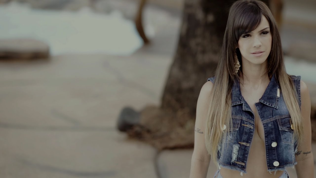 CAROL  DIAS   Campanha Moda