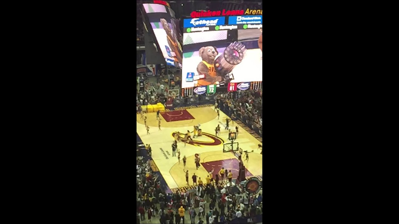 vlogger go viral hack apk 2019 Cavs watch party