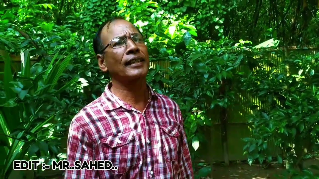 ফেসবুকে তো ছবি দেখে পাগল হয়েছি মেসেঞ্জারে মেসেজ করে প্রপোজ করেছি..৷ আমার নিজের লেখা গান টা গাইলাম