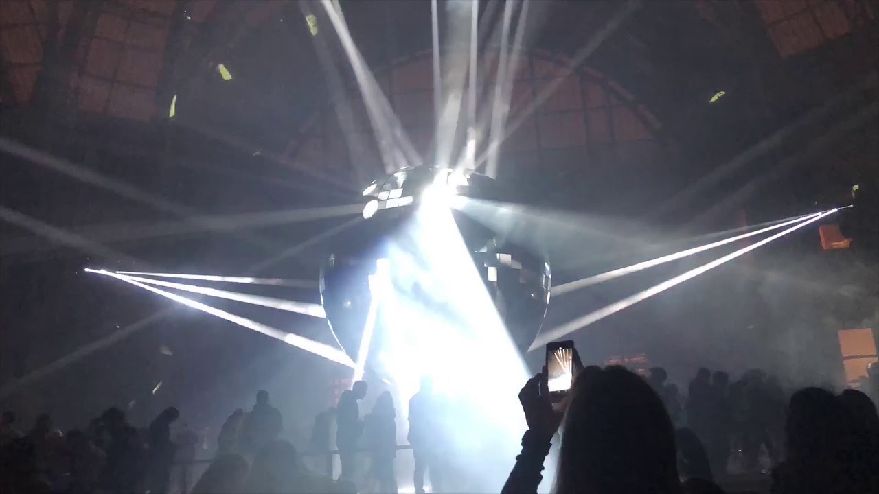 Grand palais des glaces wh