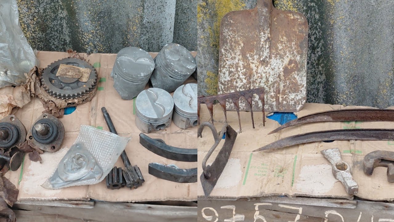 Радянські запчастини до авто та інструменти 