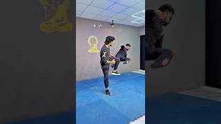 Master the Slide Side Kick for Self-Defense⚡️💥#selfdefense #viral #sidekick #shorts #uk #yt