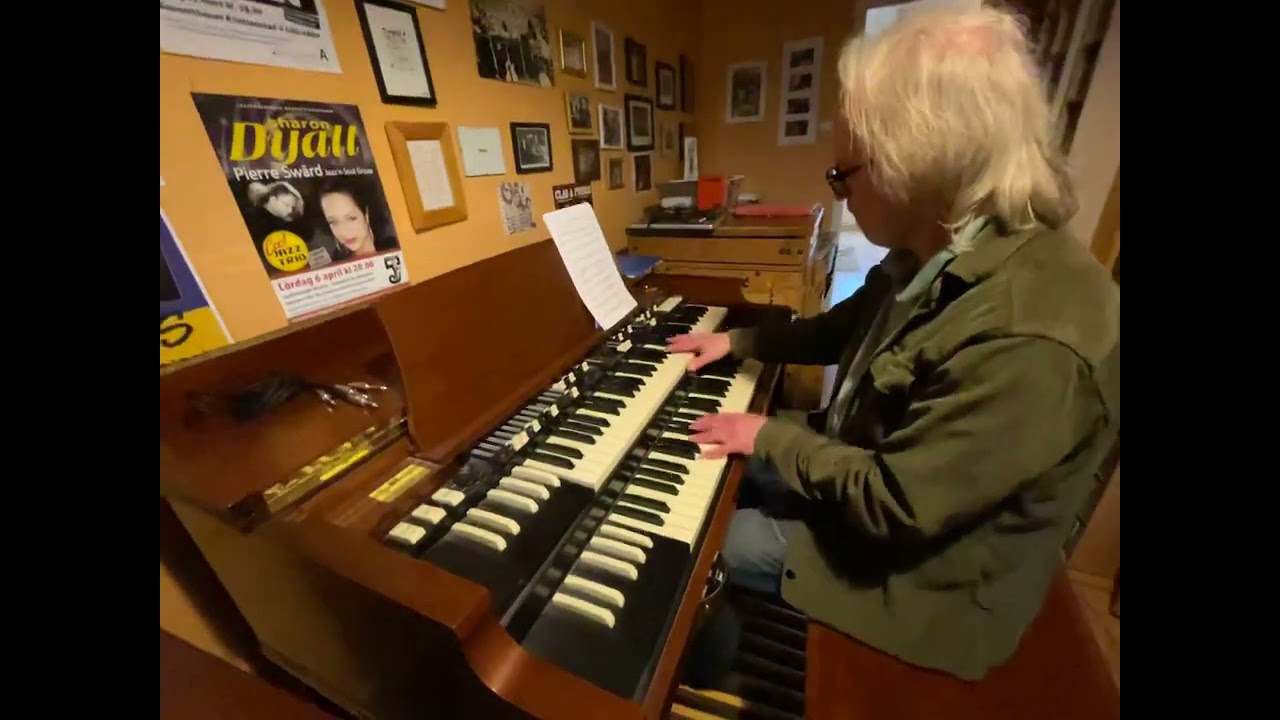 Hammond B3 master Pierre Swärd at his home in Sweden! 