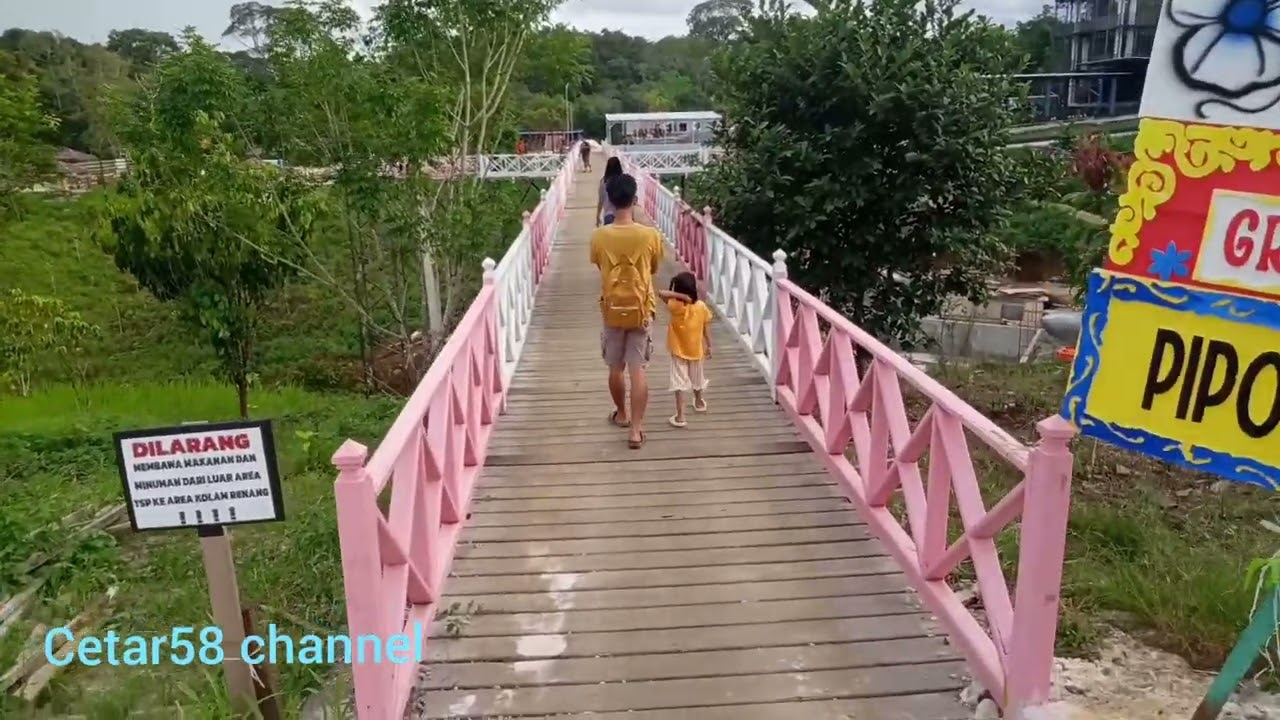 Wisata Alam Bukit Damai Barong Tongkok Kutai Barat