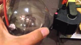Push pull flyback AC output lighting up bulb