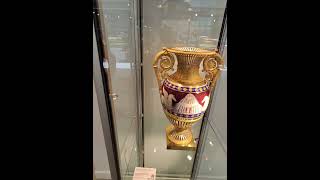 POV : First time in a art gallery #metaglasses #coastmoet #smd POV : First time in a art gallery #metaglasses #coastmoet #smd