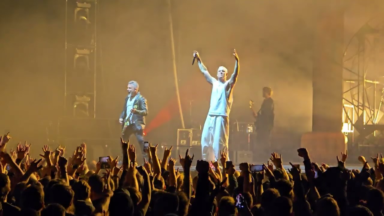 Parkway Drive - Vice Grip live Stockholm 2025