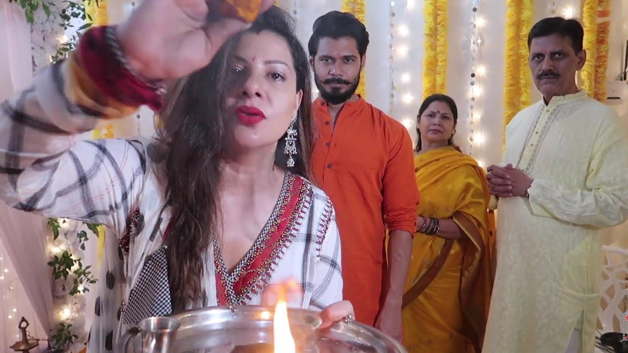 My Dog Attacked Pandit Ji | Day 1 | Ganpati 2019 | SS vlogs :-)